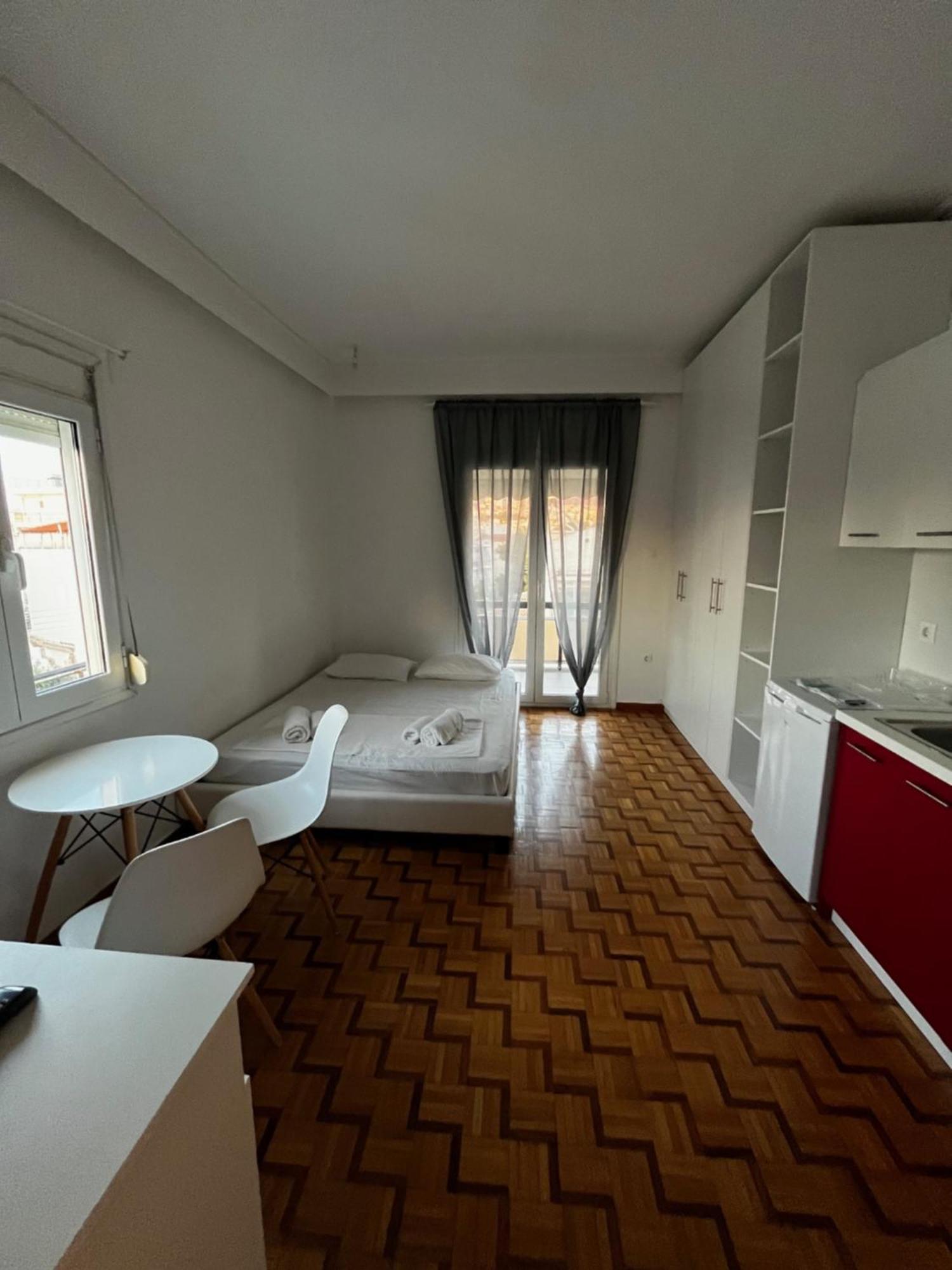Acropolis View Aparthotel เอเธนส์ ภายนอก รูปภาพ